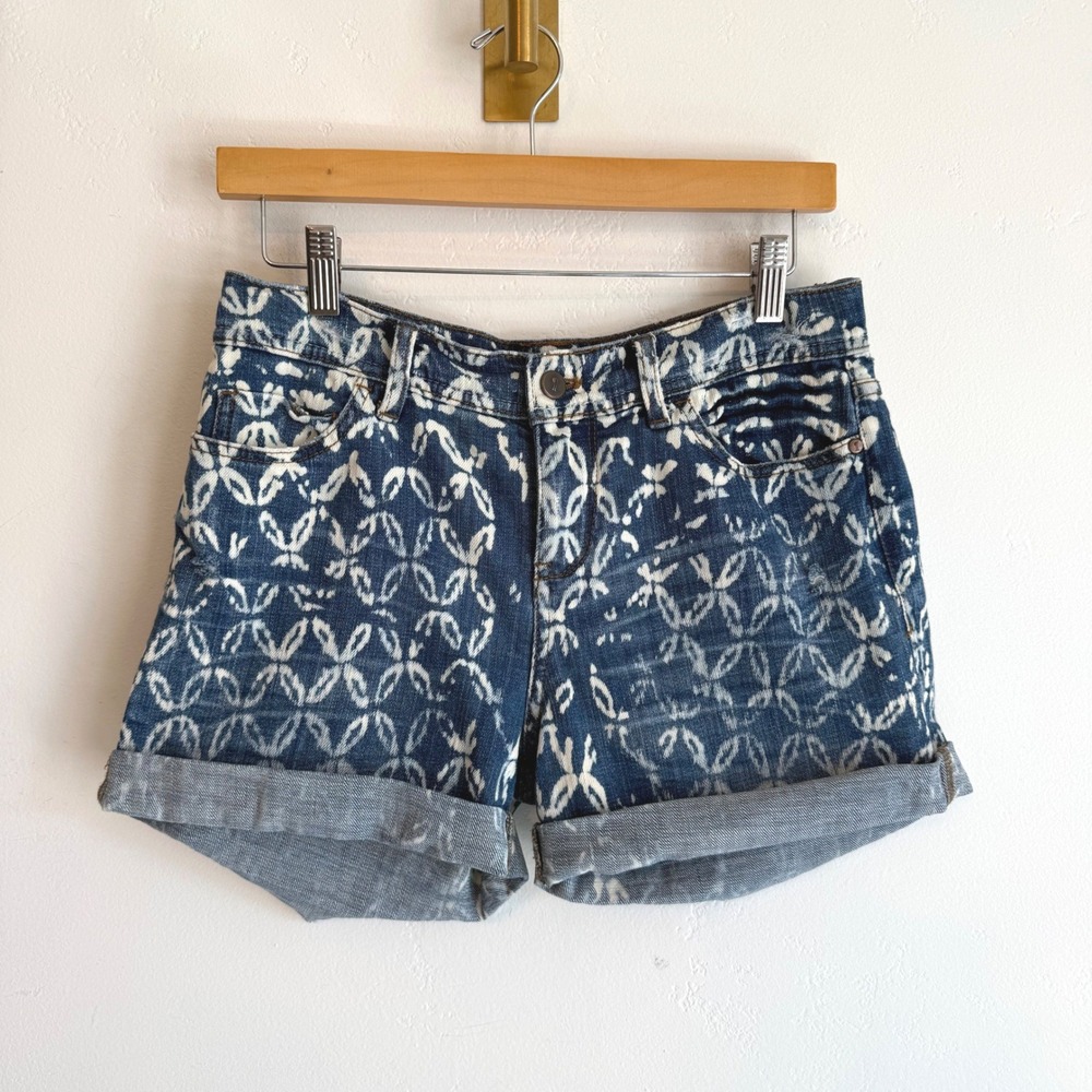 Pilcro Anthropologie Hyphen Denim Shorts 25 Blue White Print Boho Batik Cuffed